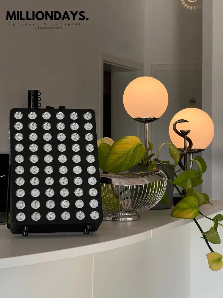Rotlicht + Nah-Infrarot Therapie Gerät Vitalumina Pbm Mini - By Blueprint Home